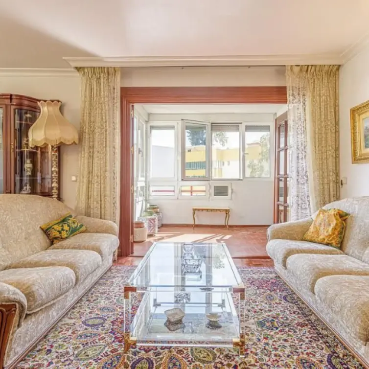 Venta de apartamento en planta media en Pedregalejo