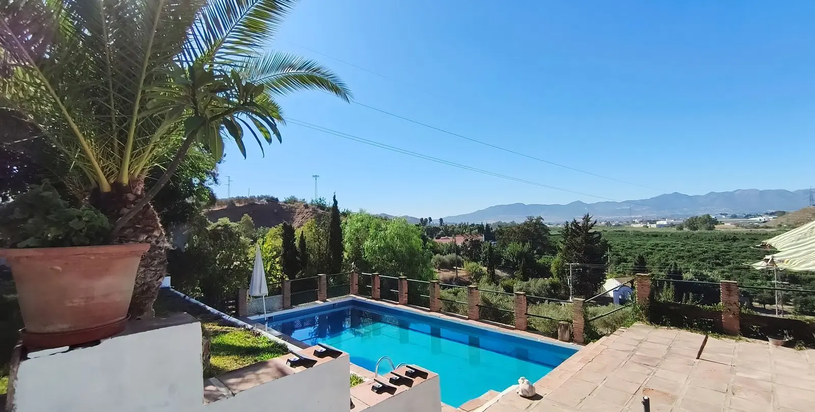 Venta de finca - cortijo en Campanillas 1
