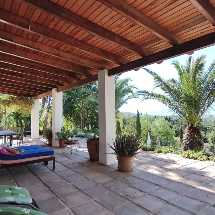 Venta de finca - cortijo en Campanillas