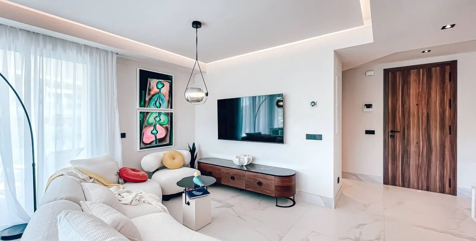 Venta de apartamento en planta media en San Pedro de Alcántara 2
