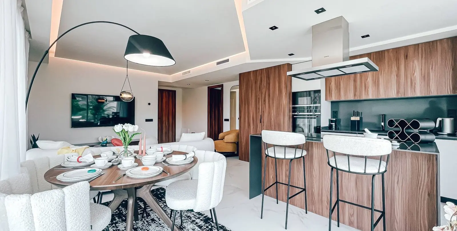 Venta de apartamento en planta media en San Pedro de Alcántara 5