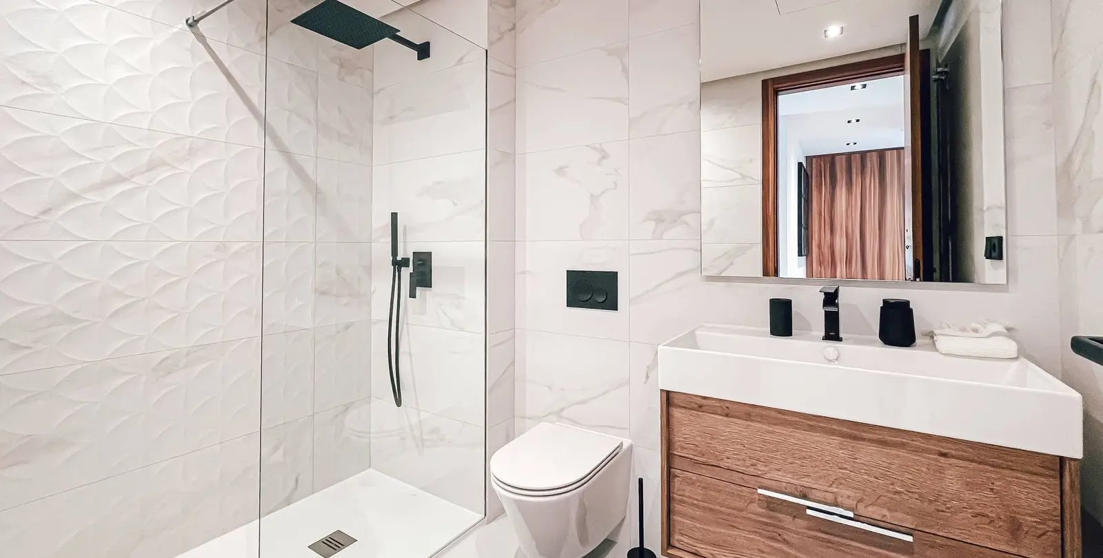 Venta de apartamento en planta media en San Pedro de Alcántara 22