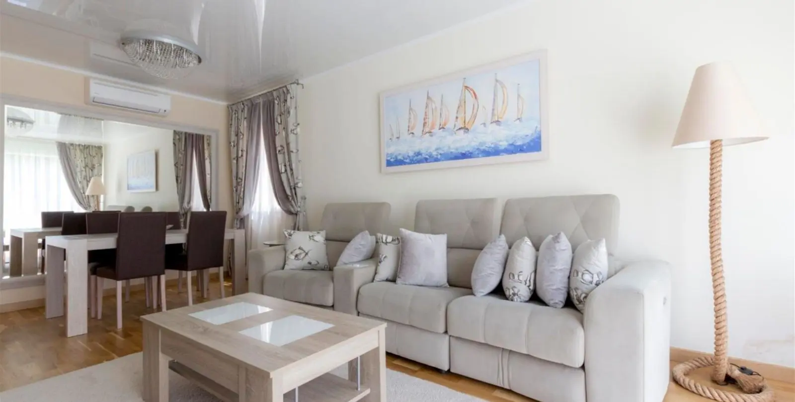 Venta de villa independiente en San Pedro de Alcántara 16