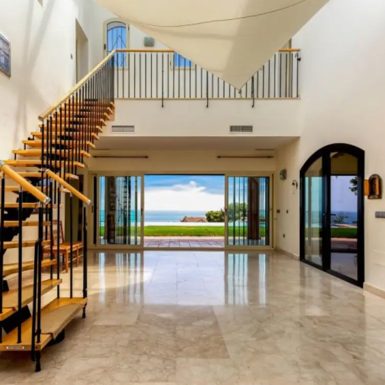 Venta de villa independiente en Benalmadena