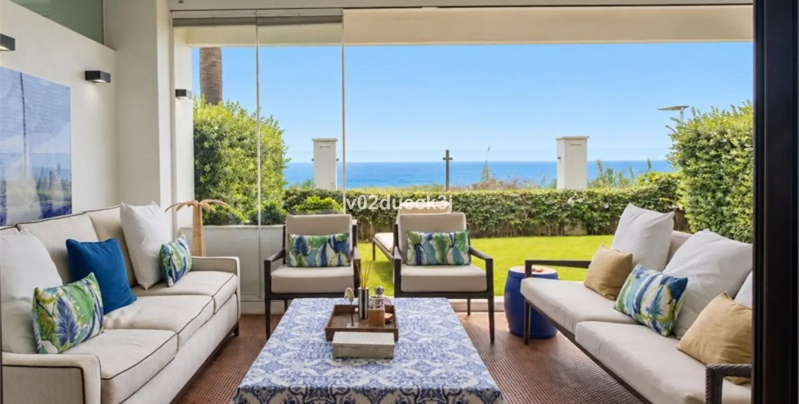 Venta de apartamento en planta baja en Estepona 5