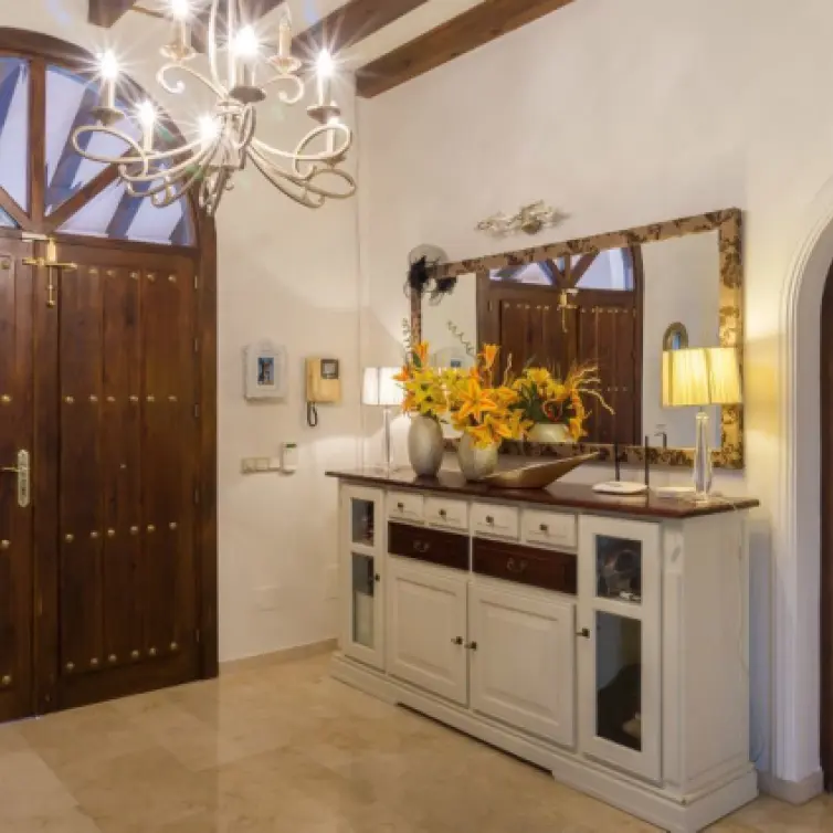 Long-term rent of detached villa in Hacienda Las Chapas