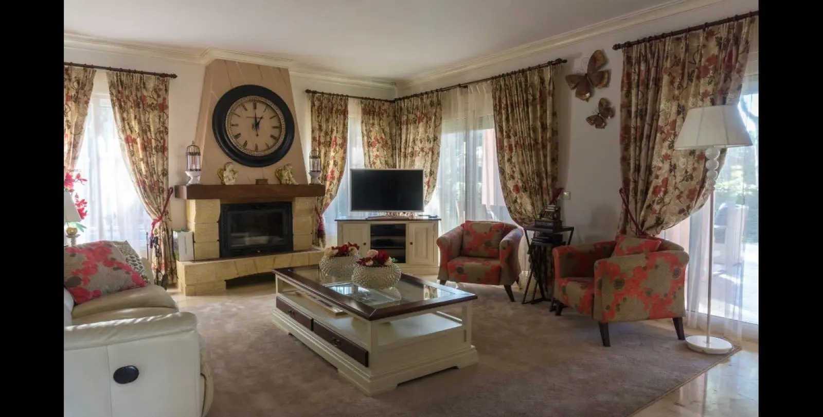 Long-term rent of detached villa in Hacienda Las Chapas 9