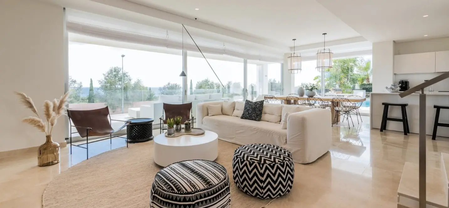 Long-term rent of detached villa in Río Real 1