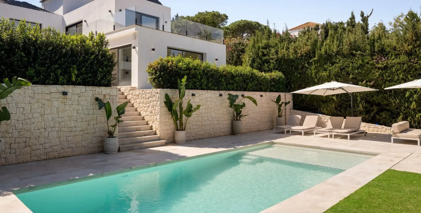 Long-term rent of detached villa in Marbella 4