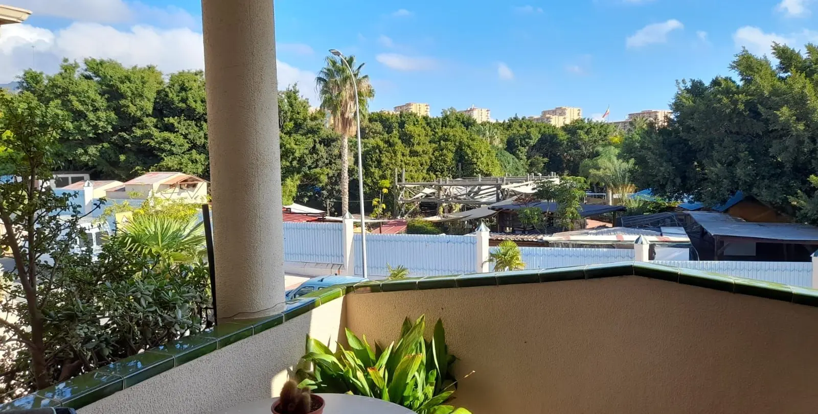 Sale of middle floor apartment in Benalmadena 1