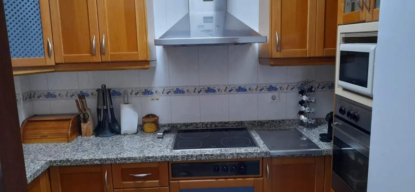 Sale of middle floor apartment in Benalmadena 4