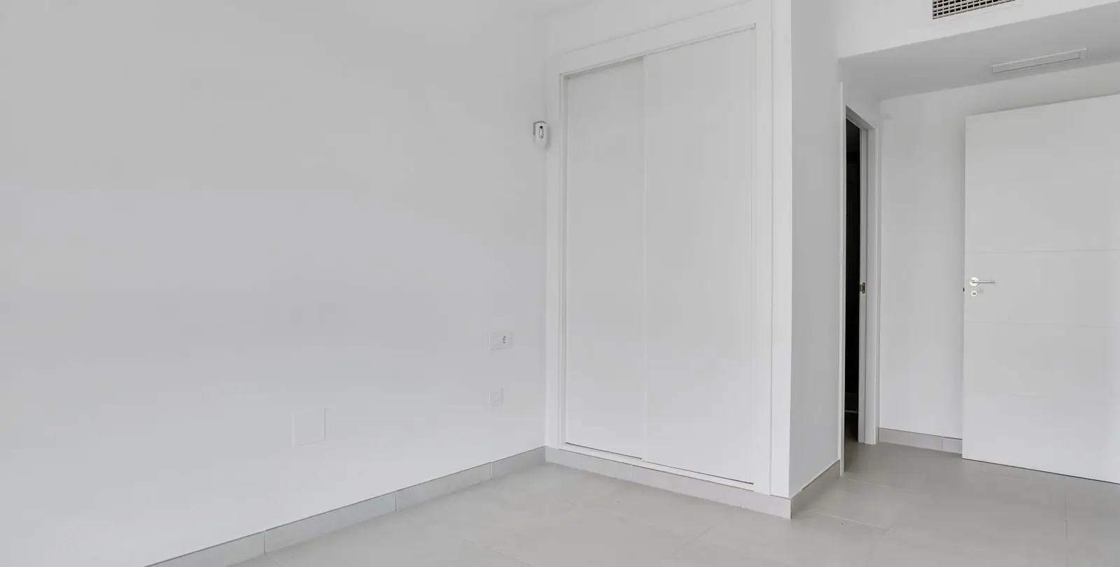Sale of middle floor apartment in Mijas 6