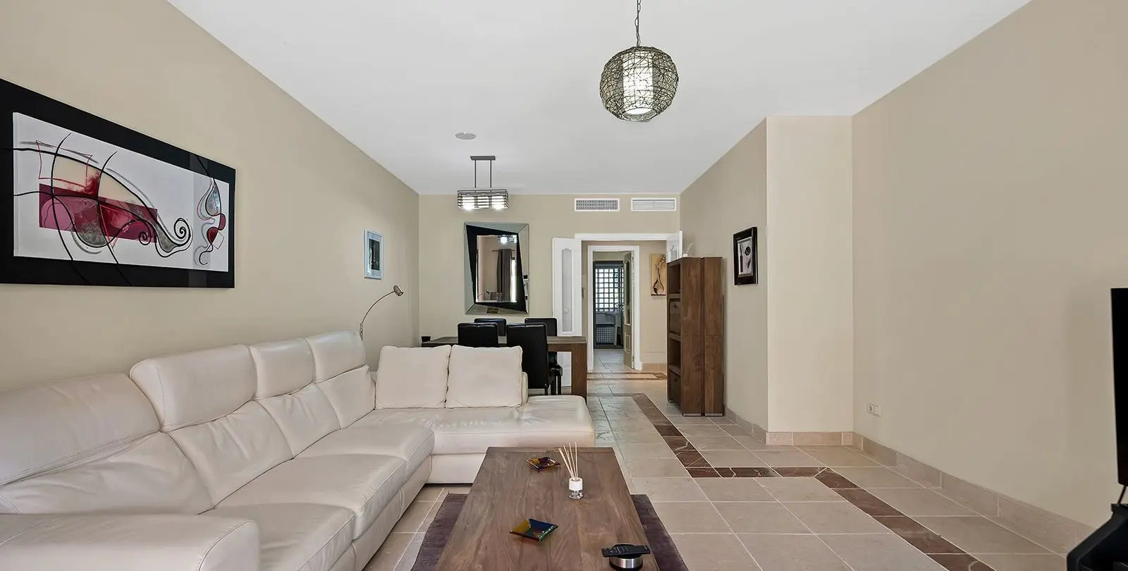 Sale of ground floor apartment in Atalaya 9