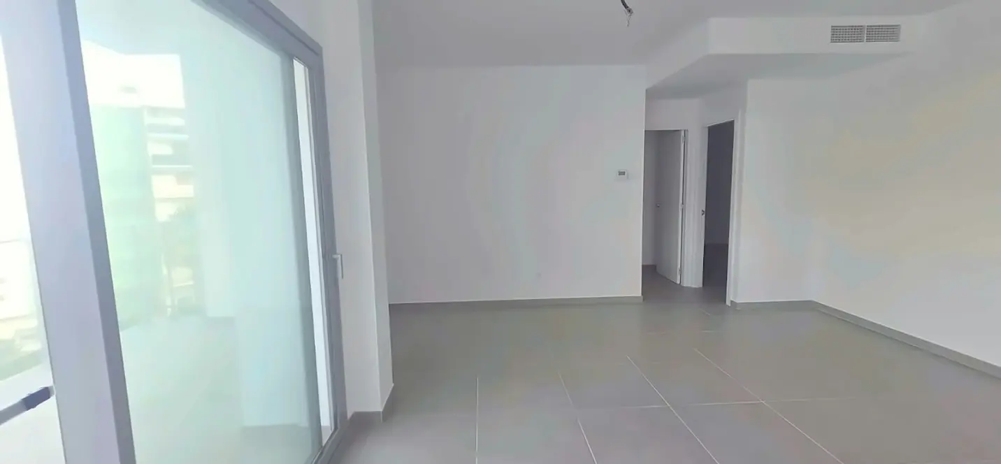 Sale of middle floor apartment in Benalmadena Costa 4