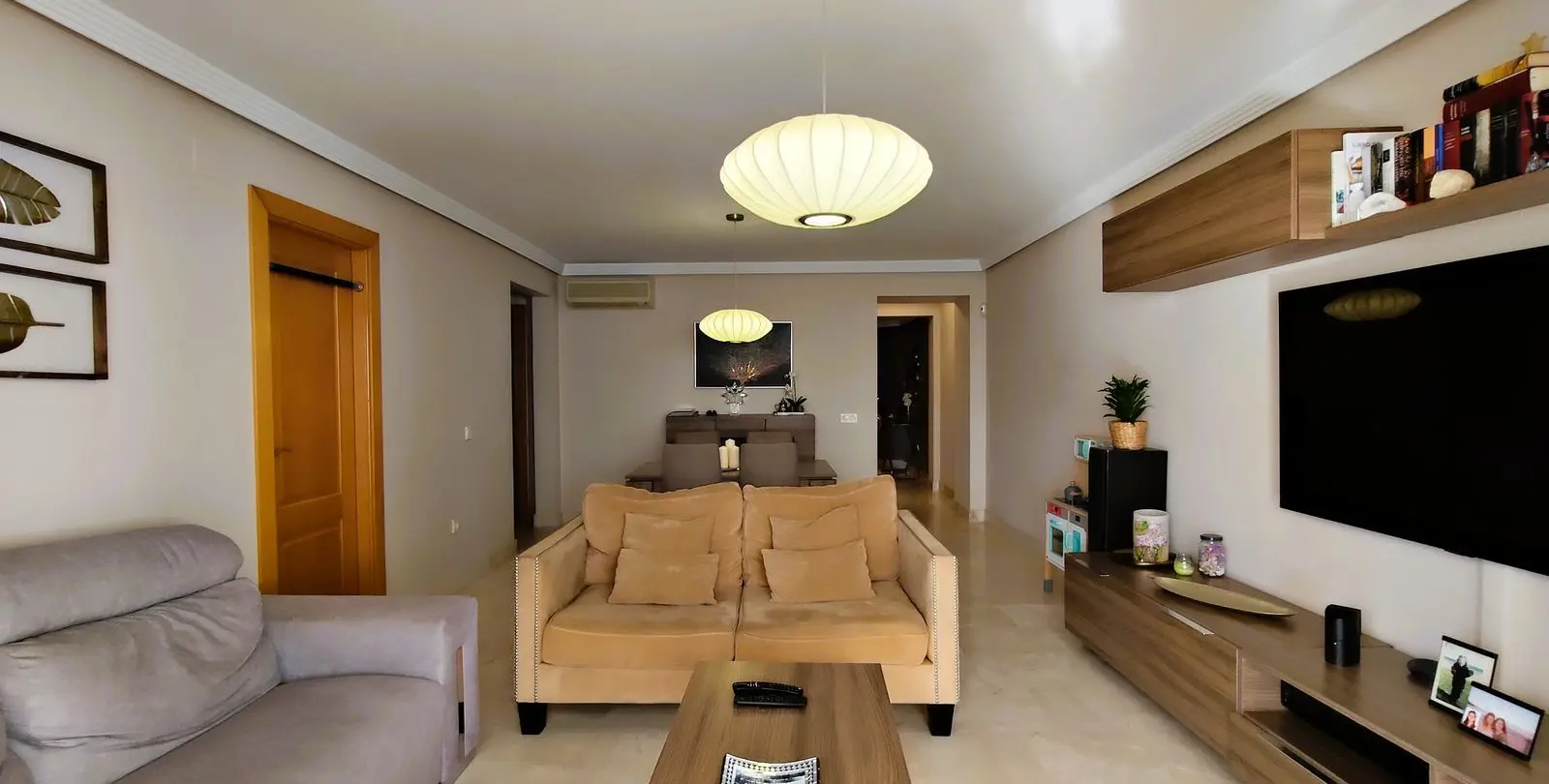 Sale of middle floor apartment in San Pedro de Alcántara 9