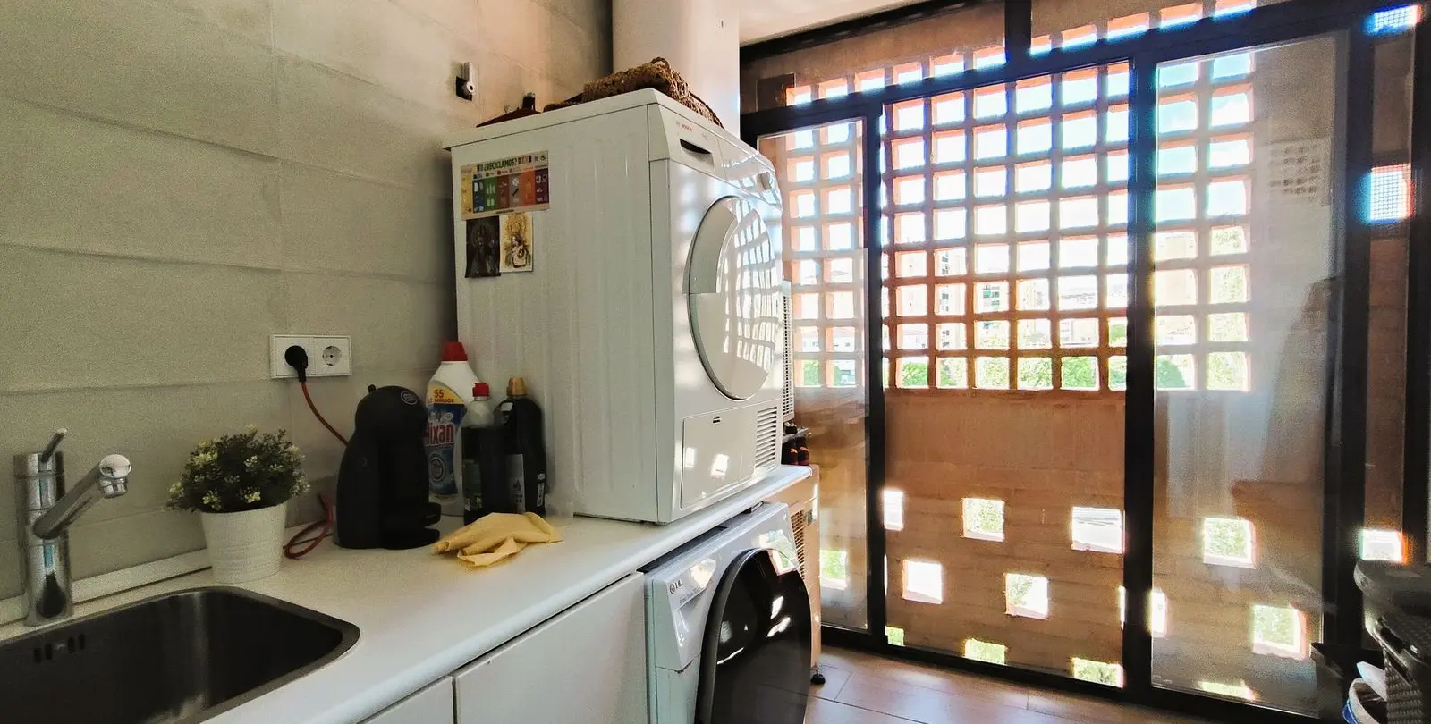 Sale of middle floor apartment in San Pedro de Alcántara 12