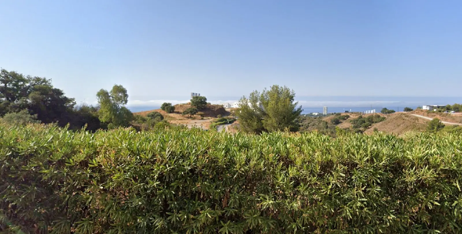 Sale of residential plot in Altos de los Monteros 2