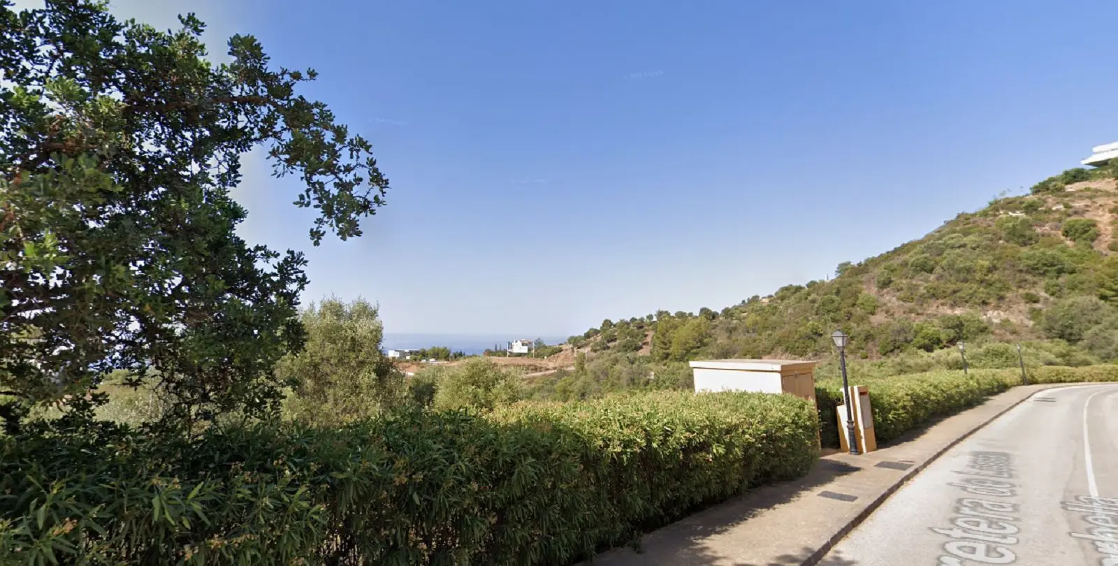 Sale of residential plot in Altos de los Monteros 4