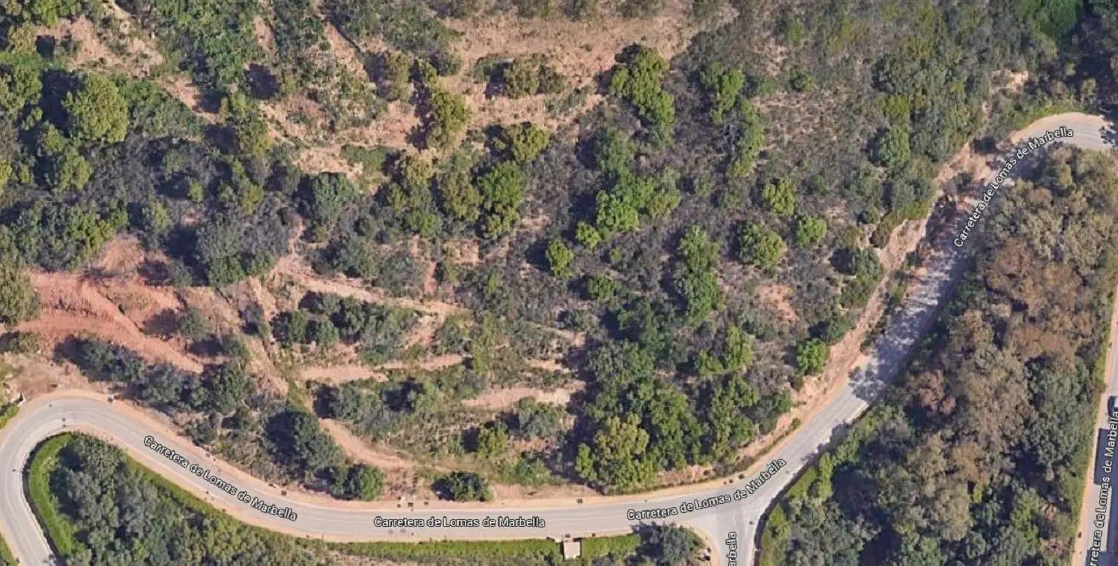 Sale of residential plot in Altos de los Monteros 16