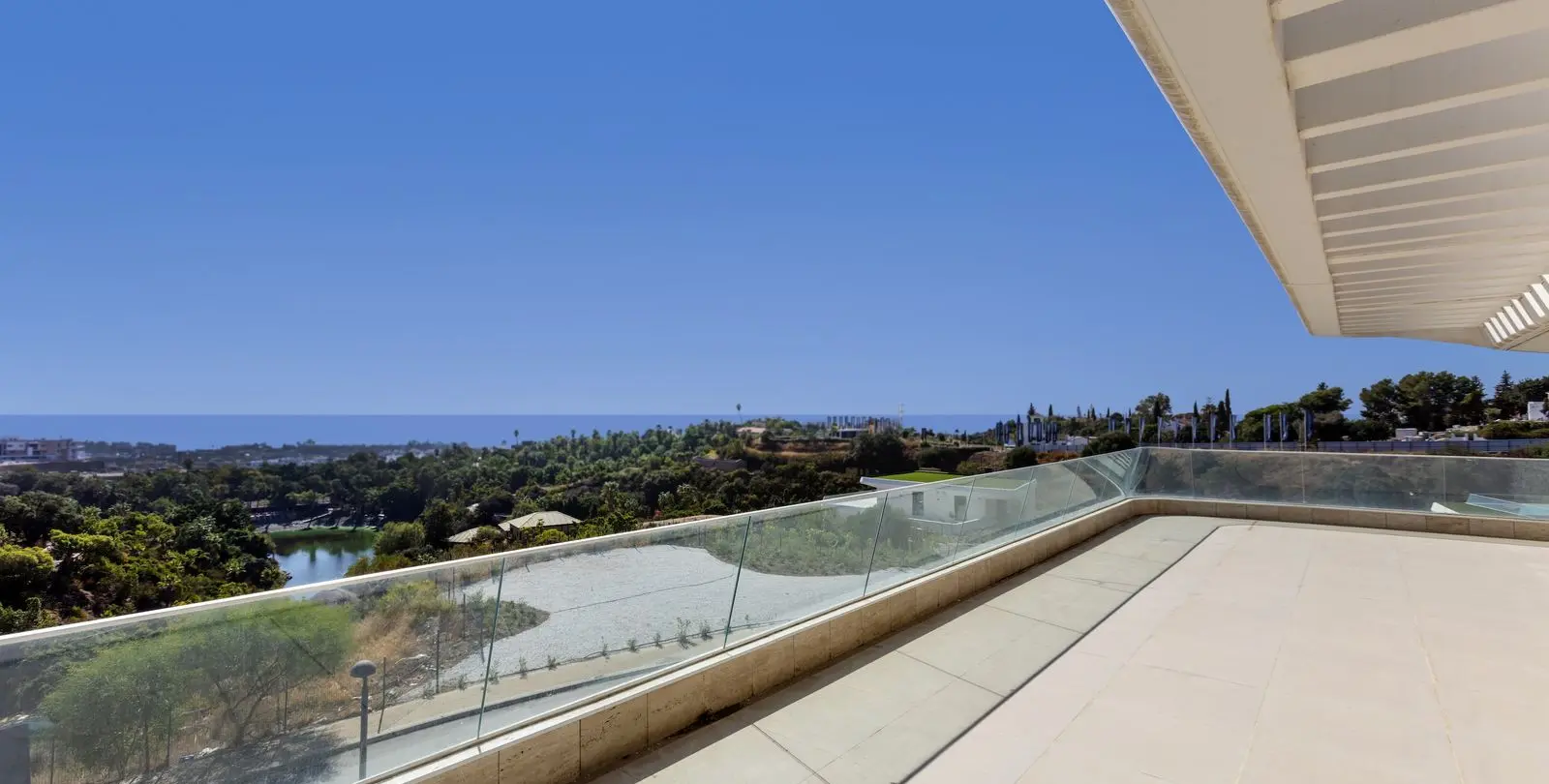 Sale of penthouse in Selwo 1