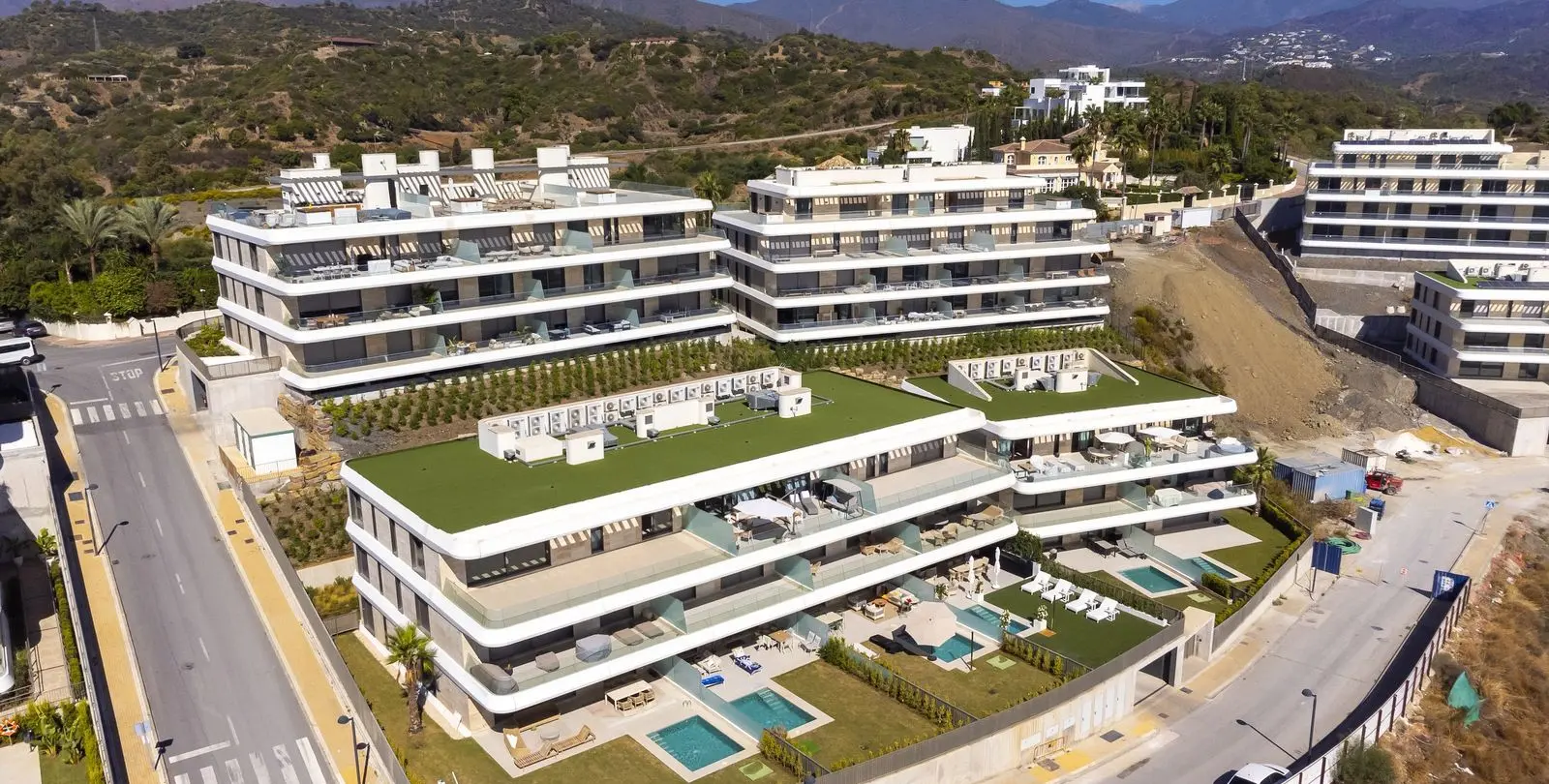 Sale of penthouse in Selwo 7
