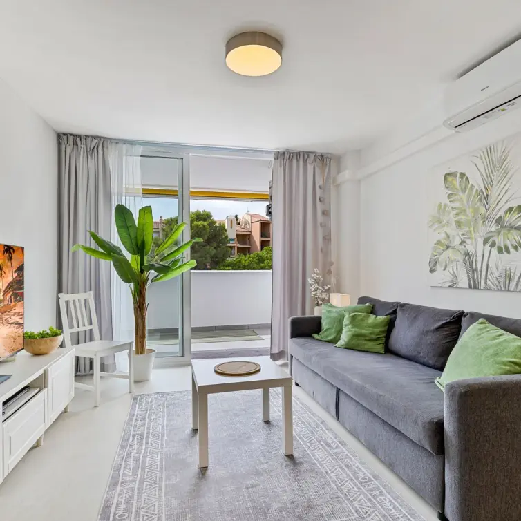 Sale of middle floor apartment in Torreblanca