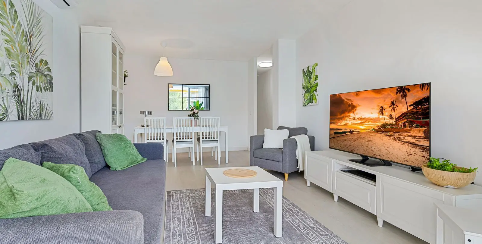 Sale of middle floor apartment in Torreblanca 2