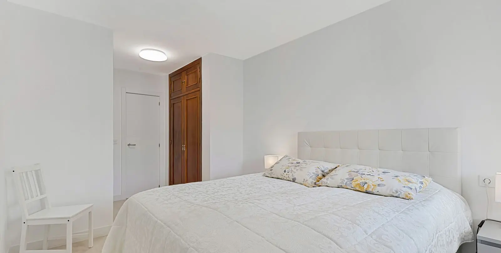Sale of middle floor apartment in Torreblanca 9