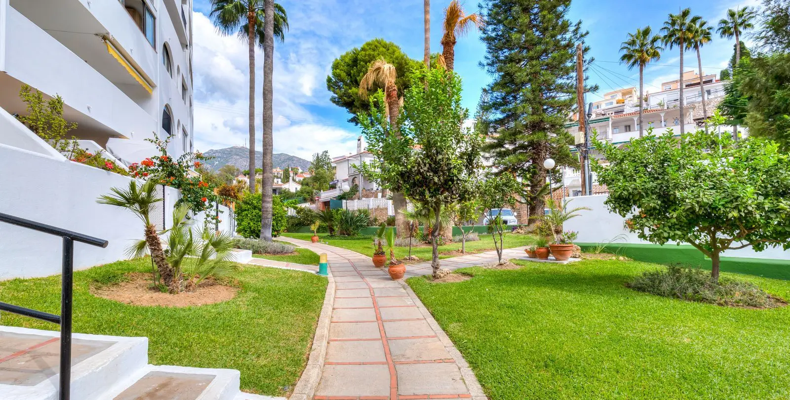Sale of middle floor apartment in Torreblanca 20