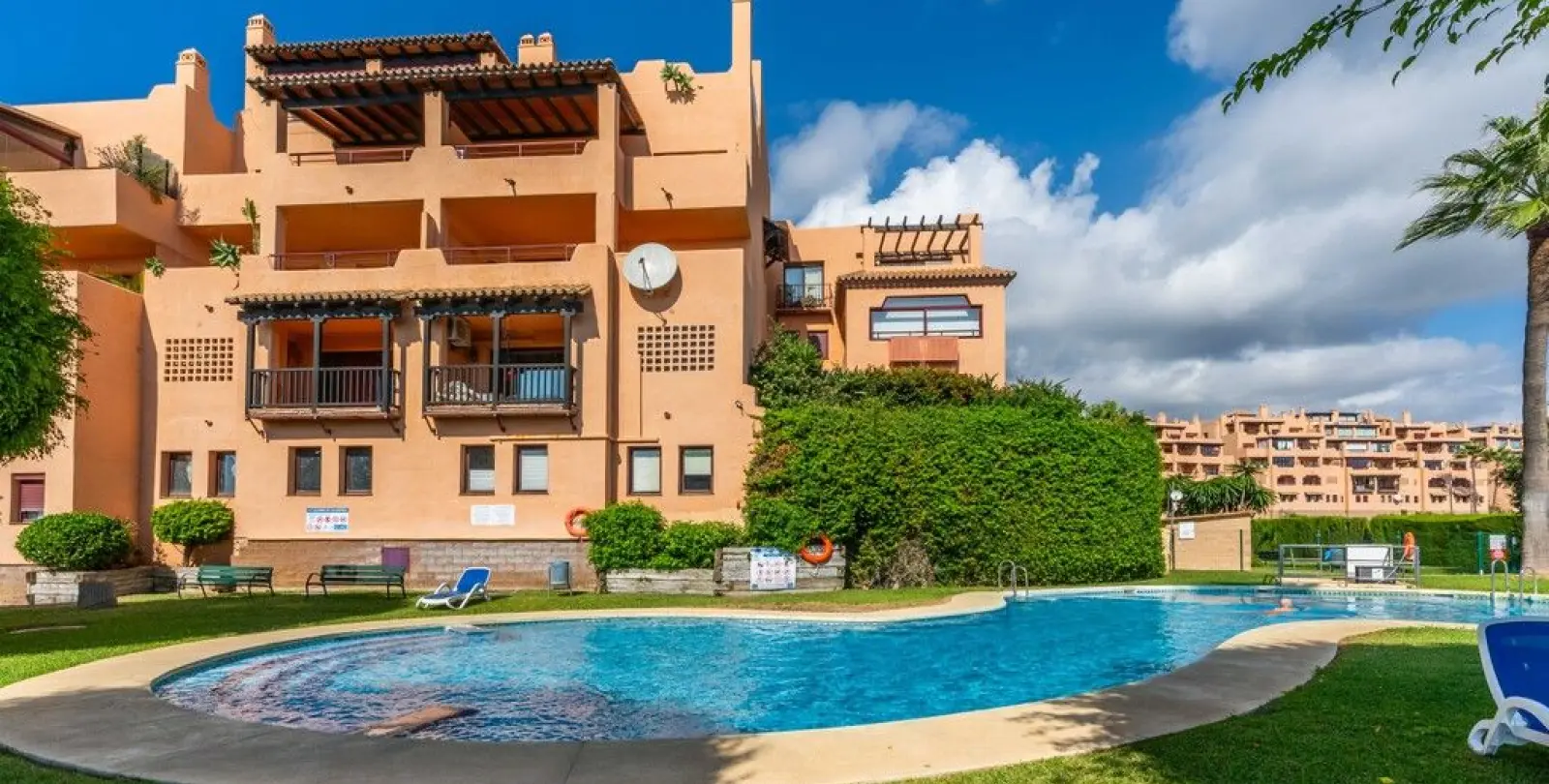 Venta de dúplex en Calahonda 9