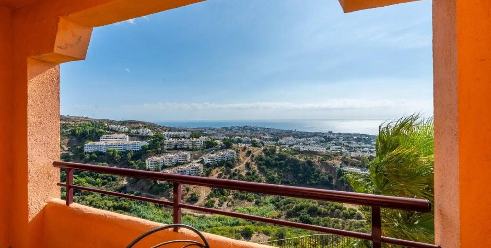 Venta de dúplex en Calahonda 18