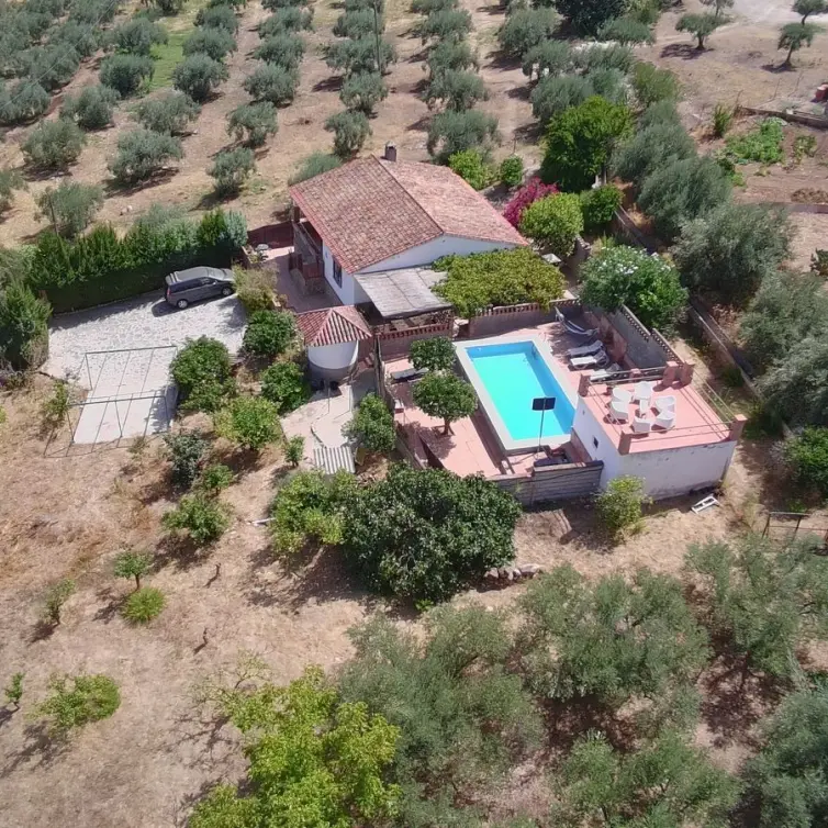 Venta de villa independiente en Alora