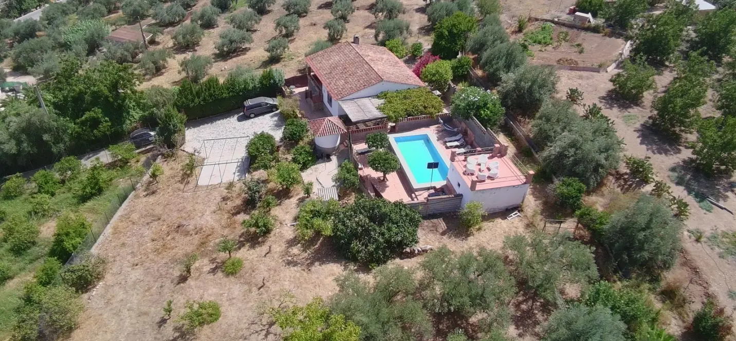 Venta de villa independiente en Alora 1