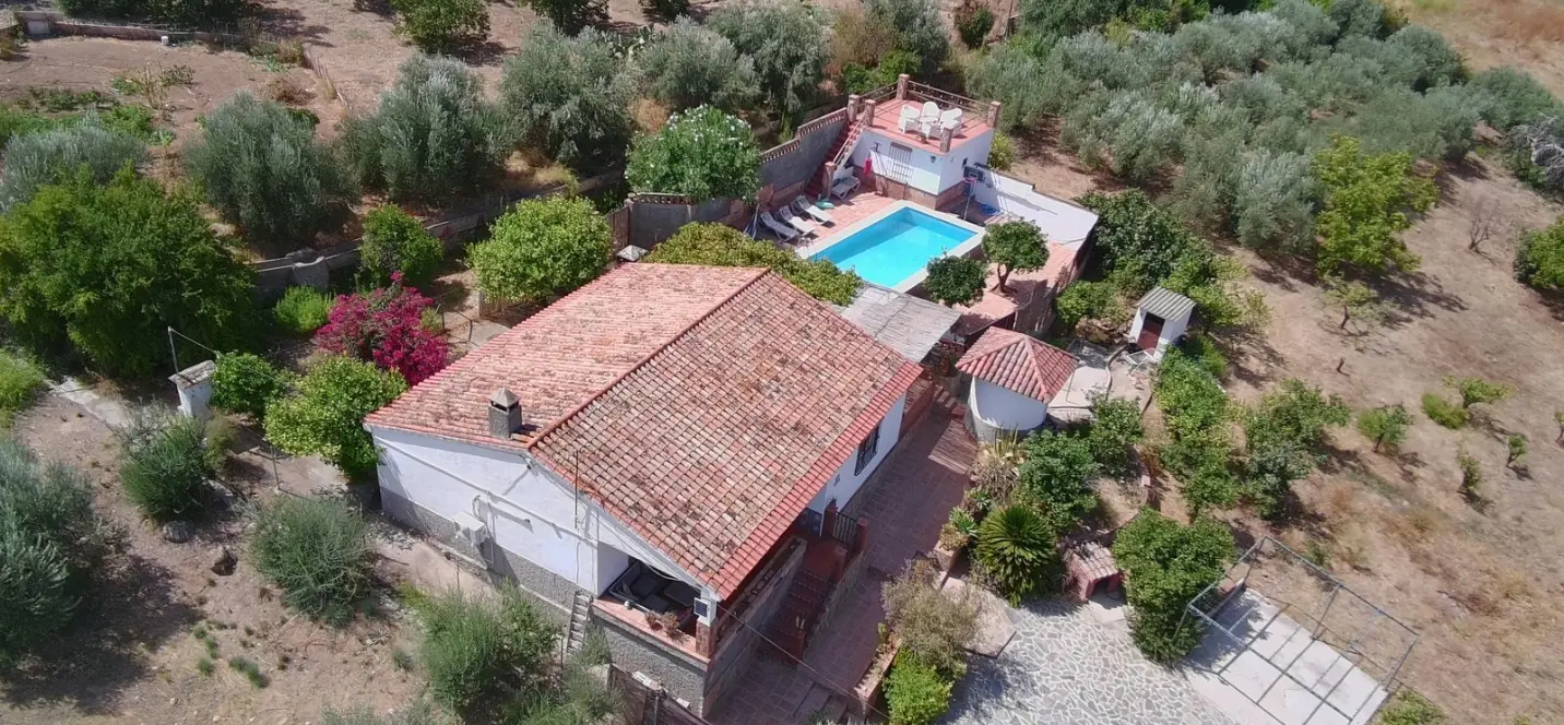 Venta de villa independiente en Alora 2