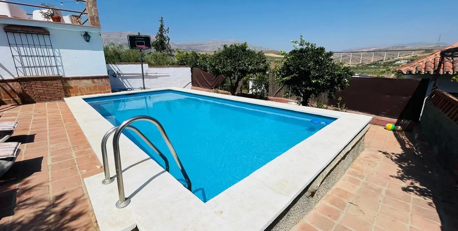 Venta de villa independiente en Alora 36