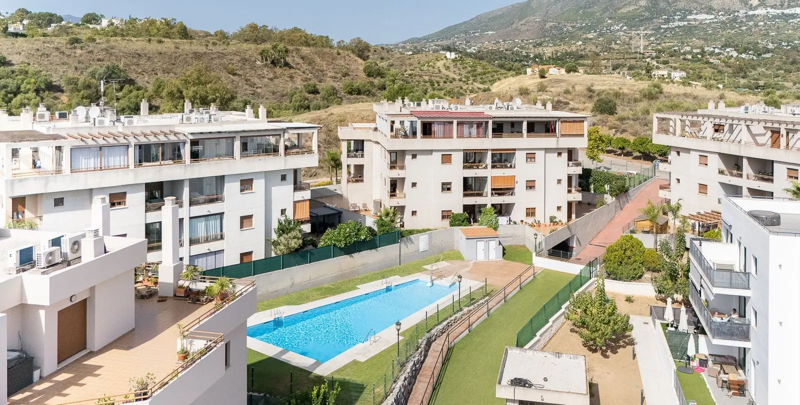 Venta de apartamento en planta media en Campo Mijas 22