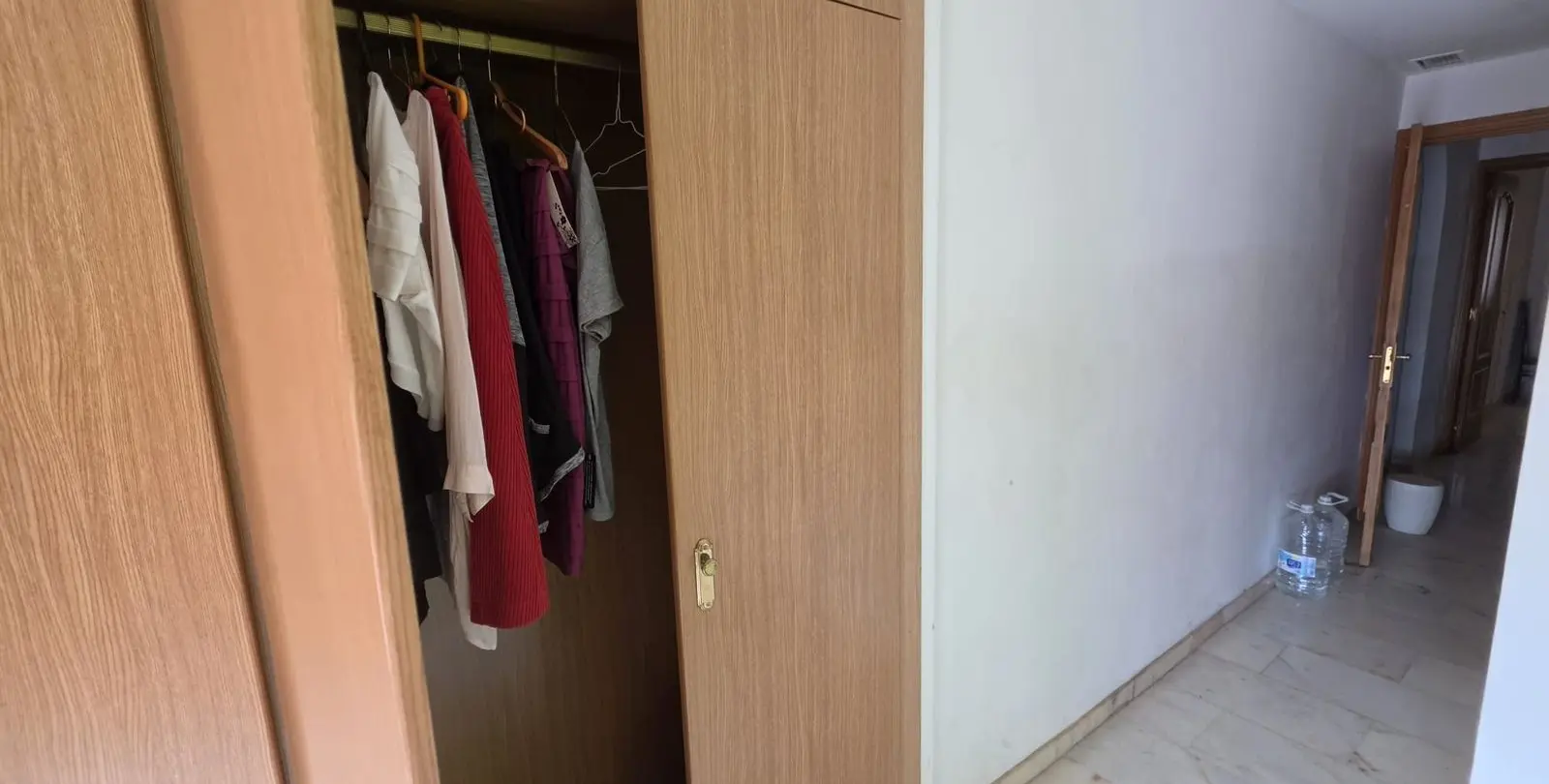 Venta de apartamento en planta media en Benalmadena 16