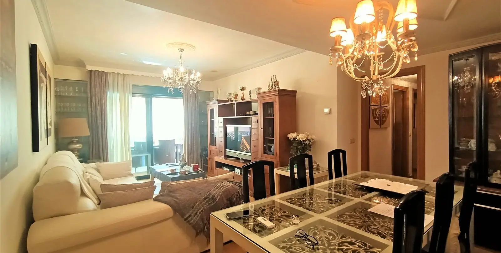 Sale of middle floor apartment in San Pedro de Alcántara 4