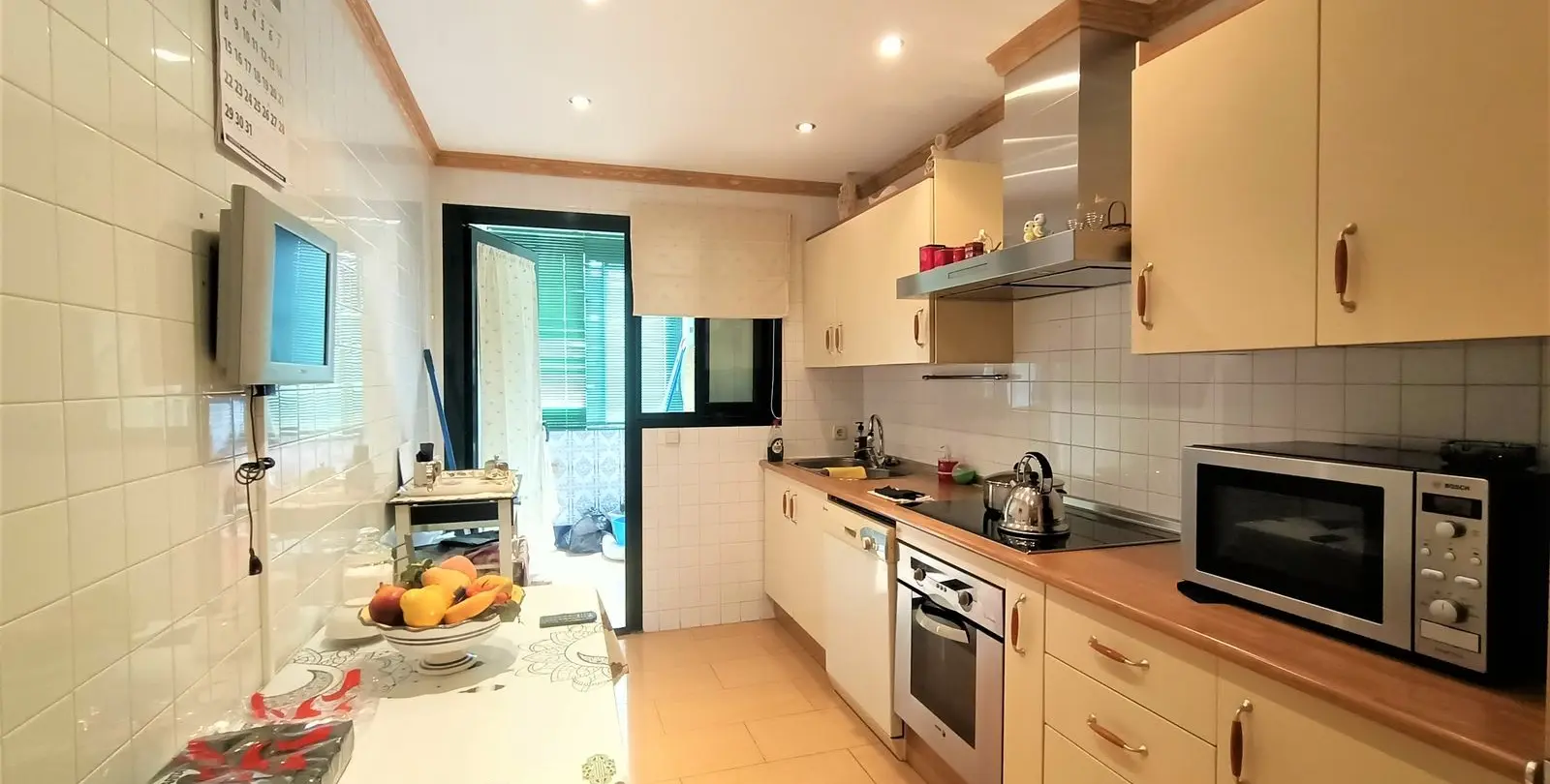 Sale of middle floor apartment in San Pedro de Alcántara 15