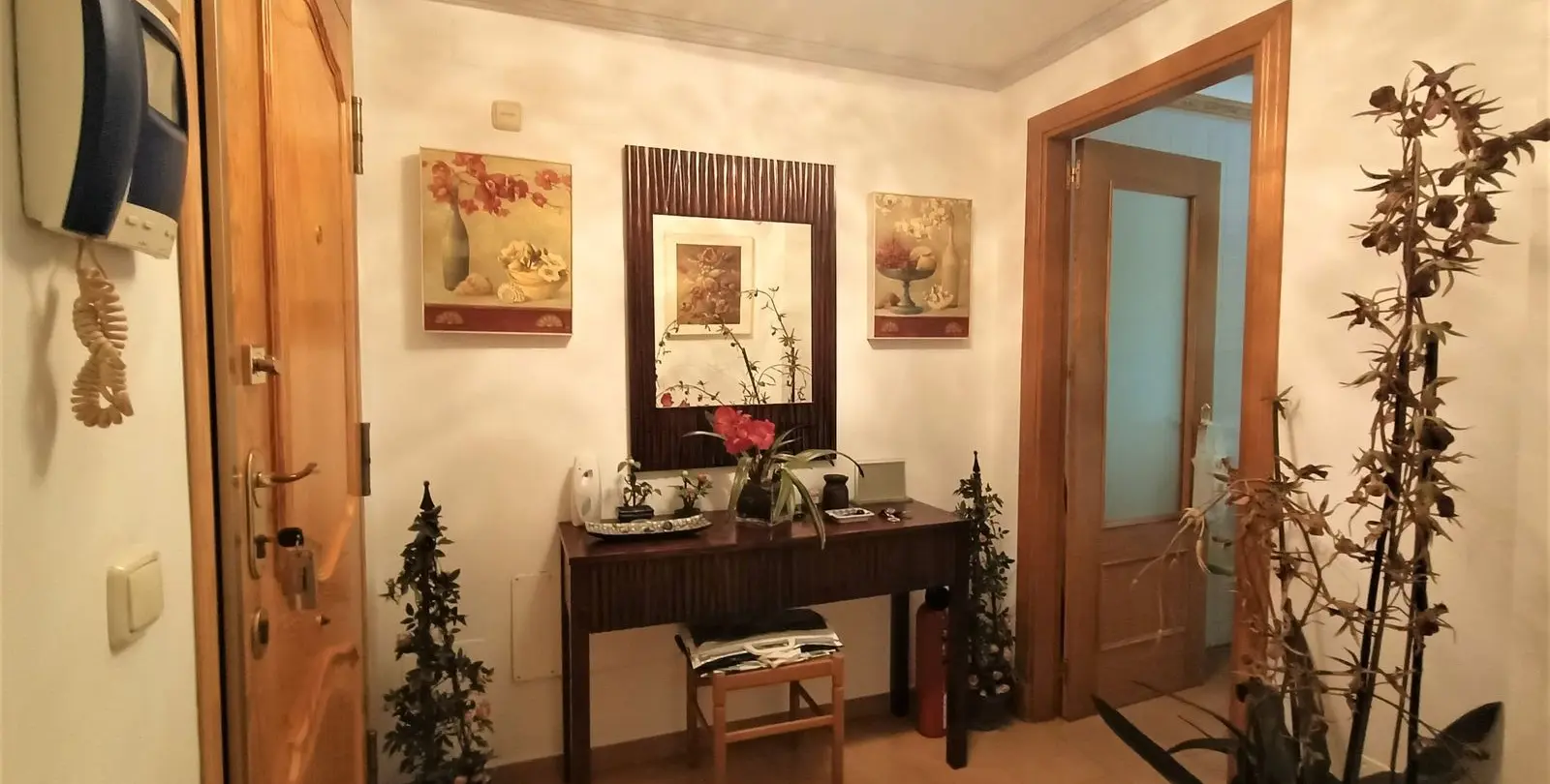 Sale of middle floor apartment in San Pedro de Alcántara 16