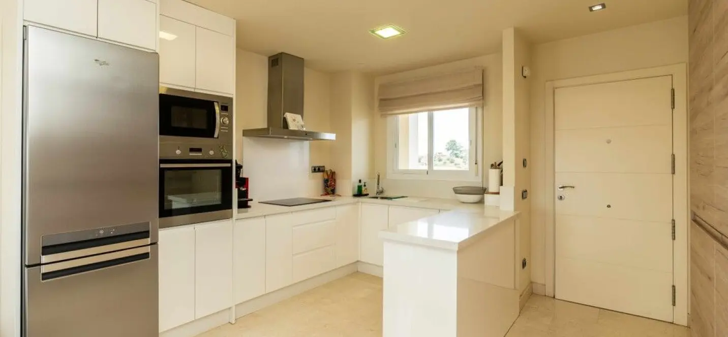 Sale of penthouse in Cerrado del Águila 2