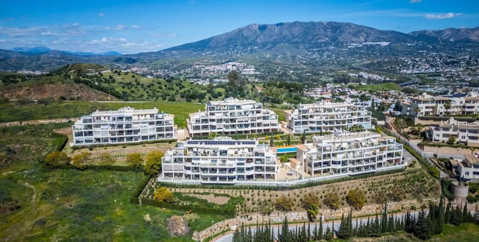 Sale of penthouse in Cerrado del Águila 15