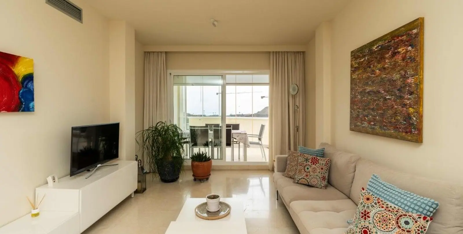 Sale of penthouse in Cerrado del Águila 17