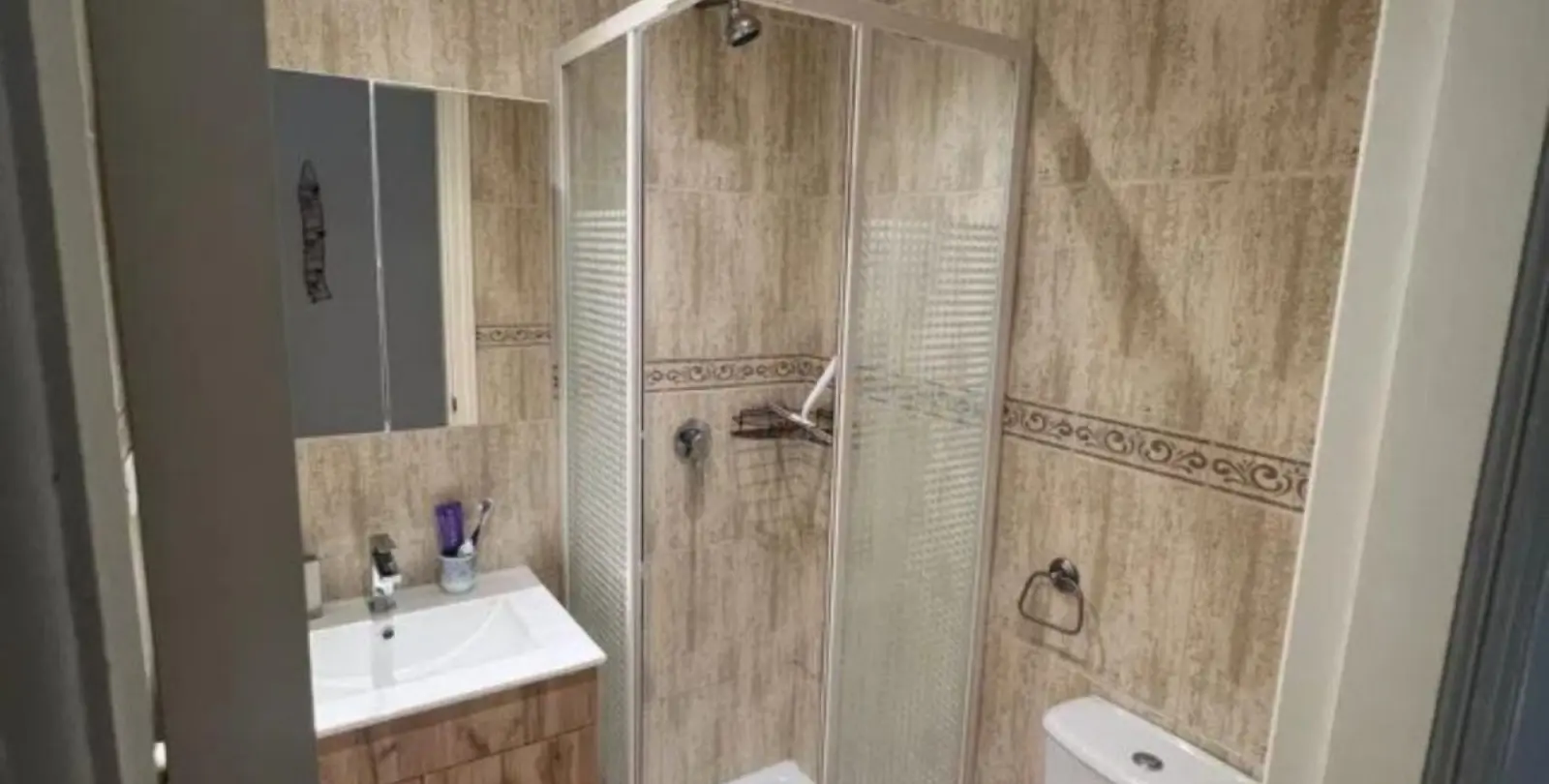 Sale of middle floor apartment in Marbella 14