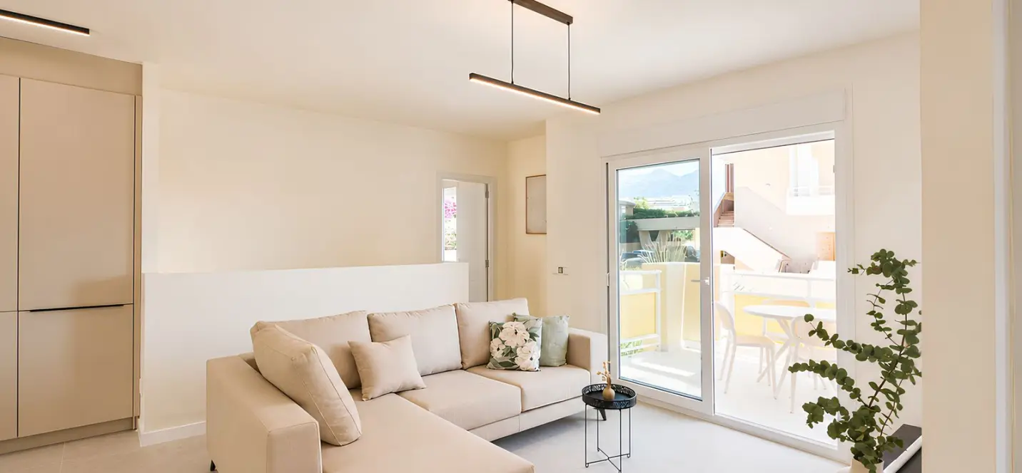 Sale of middle floor apartment in Los Boliches 2