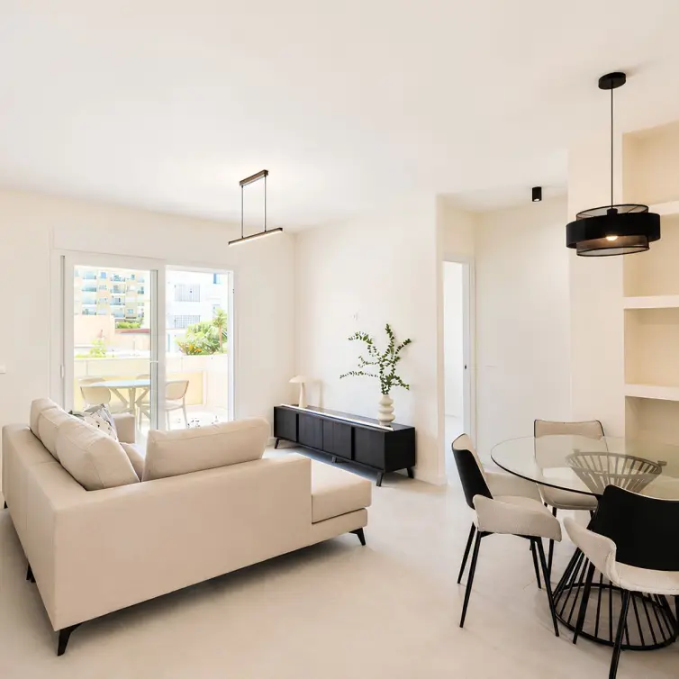 Sale of middle floor apartment in Los Boliches