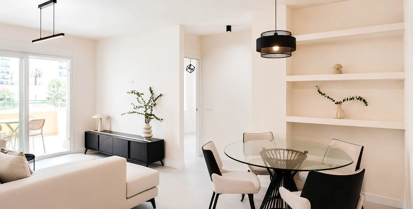 Sale of middle floor apartment in Los Boliches 9