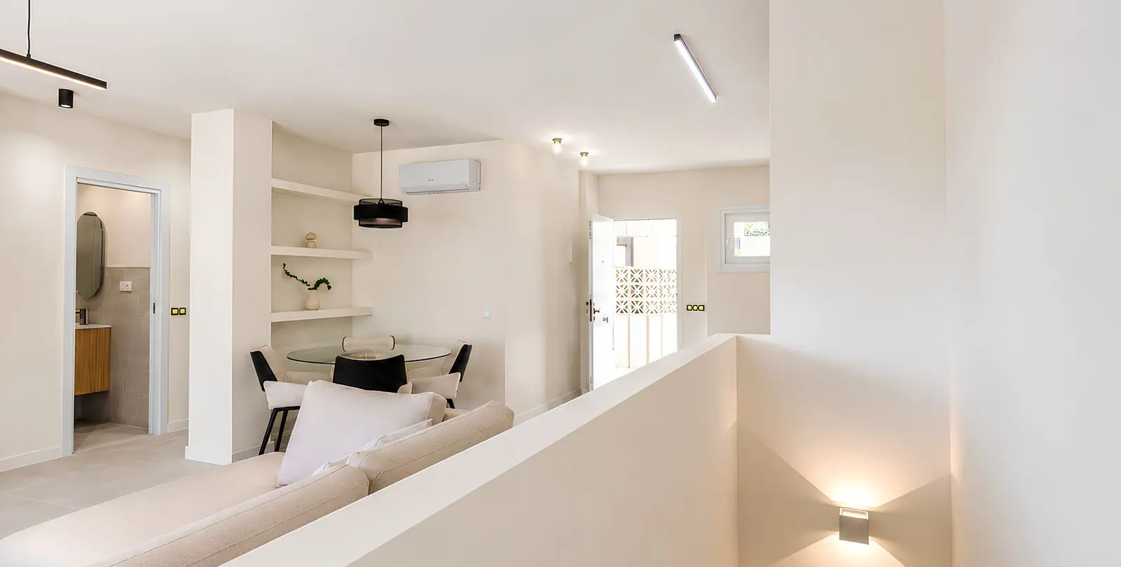 Sale of middle floor apartment in Los Boliches 15