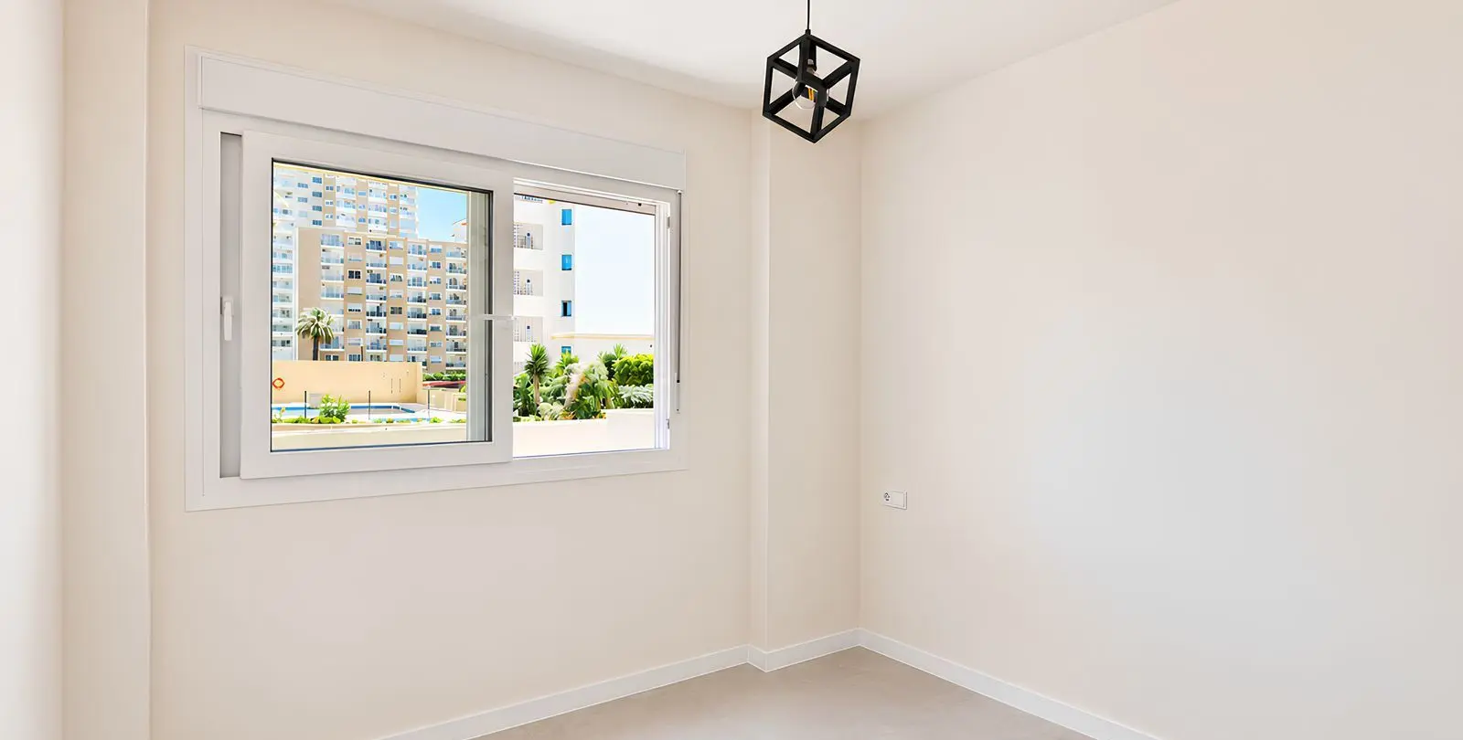 Sale of middle floor apartment in Los Boliches 19