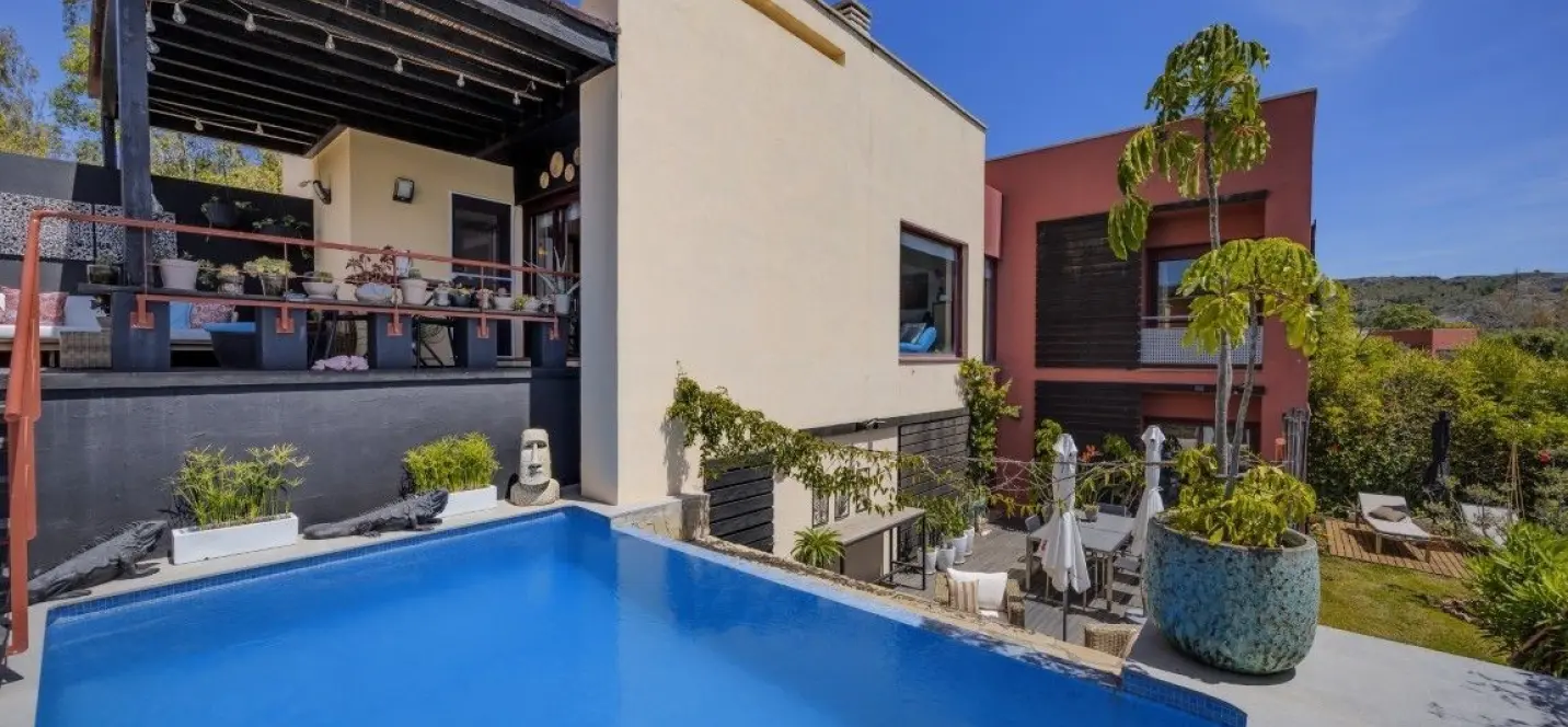 Sale of detached villa in Los Flamingos 0